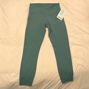 BRAND NEW LULULEMON WUNDER UNDER TIGHT